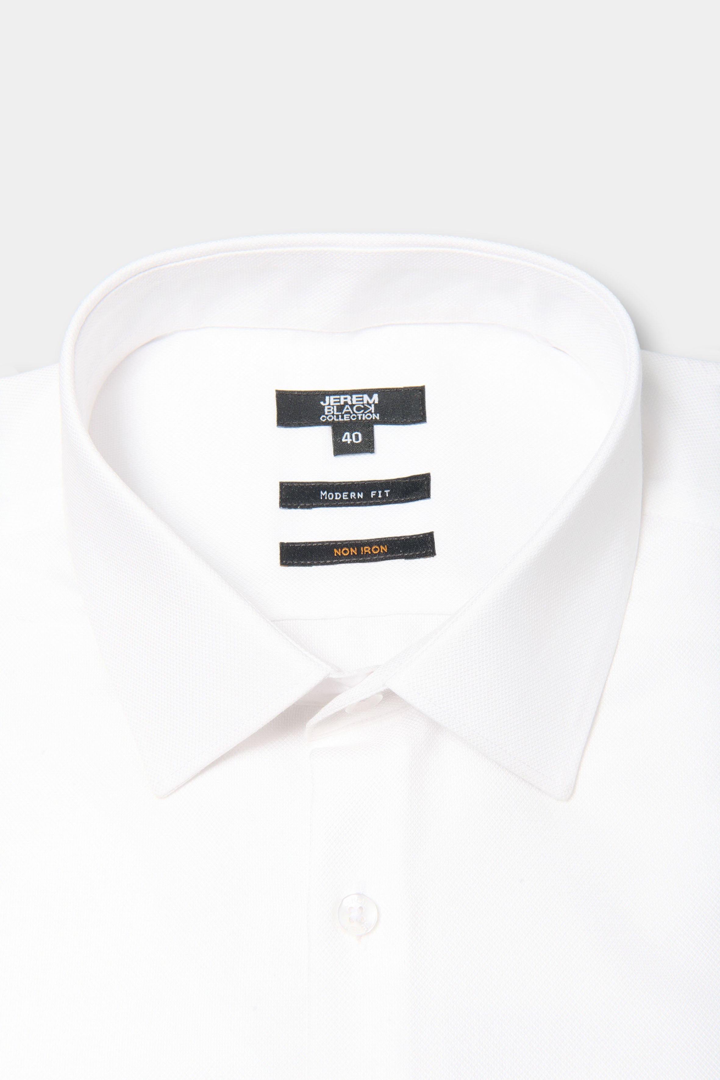 ligne jerem black   chemise texturée pur coton   coupe ajustée avec pinces au dos   col semi-italien avec baleine amovible   poignets arrondis ajustables à deux boutons   int...