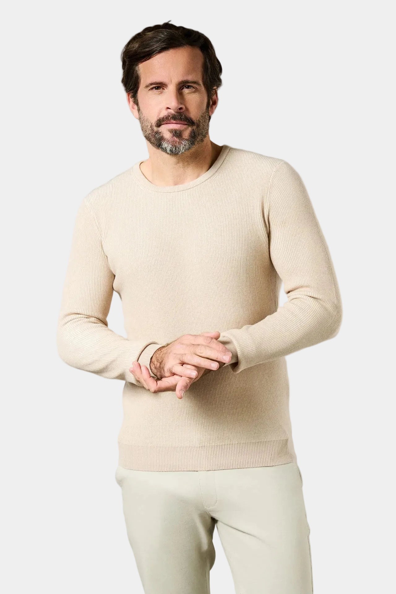 ligne toofashion 
 coupe droite pour une silhouette décontractée 
 maille en cùte anglaise vanisée 
 col rond 
 manches longues 
 bas du vêtement et bas de manche fini bord-c...