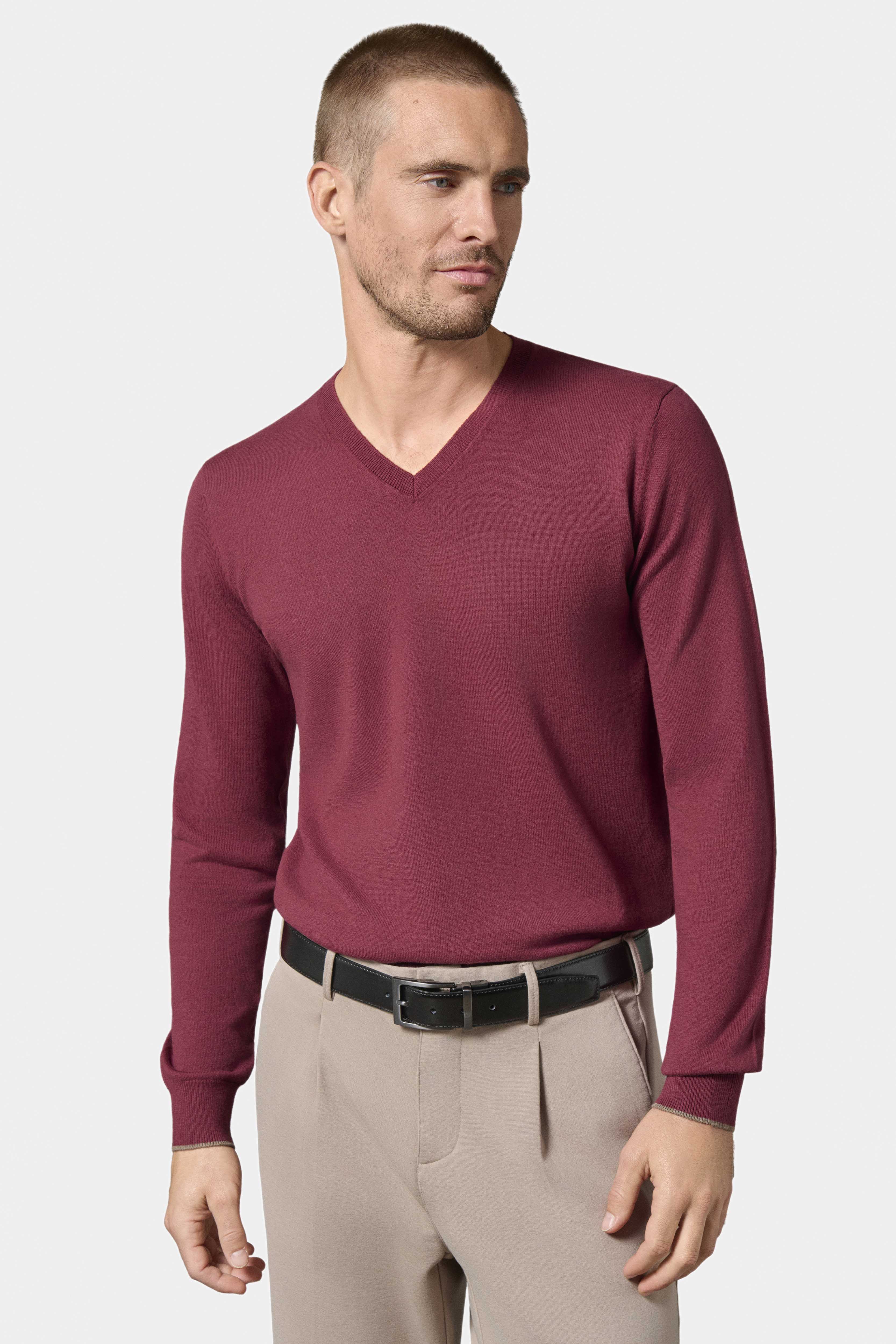 ligne toofashion 
 manche longue 
 légèrement resserré au bas des manches et au bas du vêtement 
 avec son col roulé intemporel, ce pull de la ligne toofashion est parfait po...